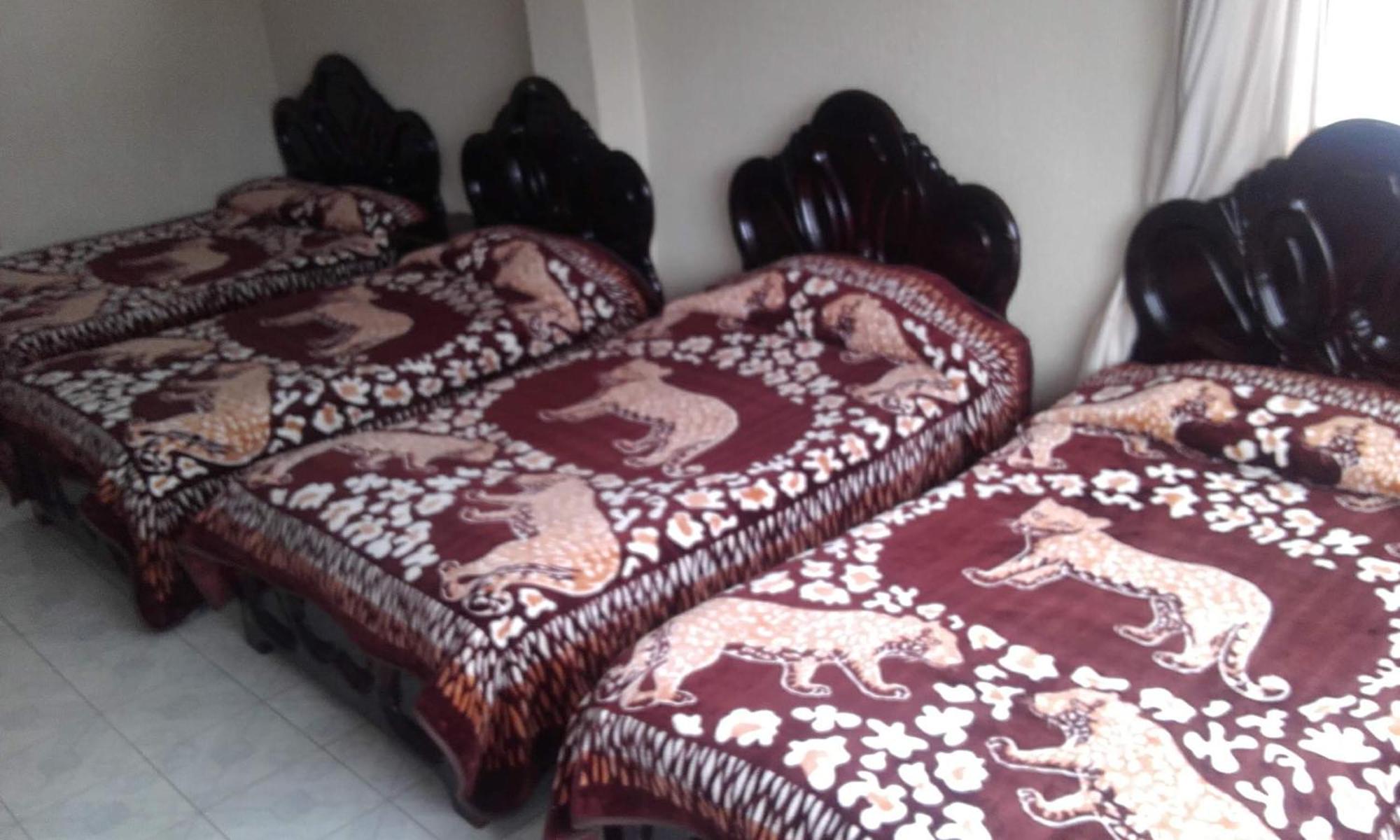Hostal Lesly Salome Tulcán Zewnętrze zdjęcie