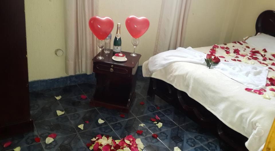 Hostal Lesly Salome Tulcán Zewnętrze zdjęcie