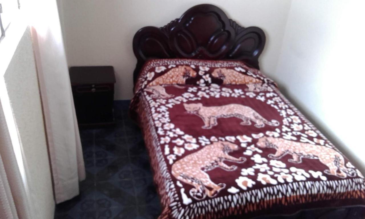 Hostal Lesly Salome Tulcán Zewnętrze zdjęcie
